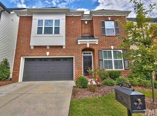 3916 Ivory Rose Ln, Raleigh, NC 27612