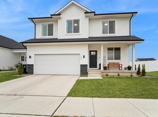 2222 Chan Dr, Adel, IA 50003