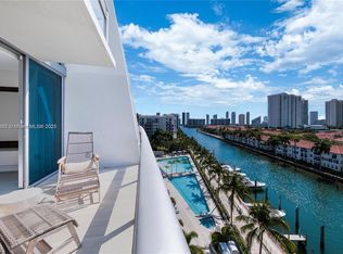 2950 NE 188th St APT 525, Aventura, FL 33180