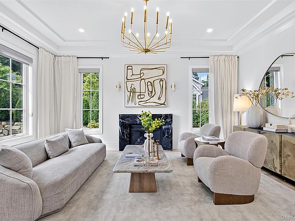 5th image of 95 Spruce Street