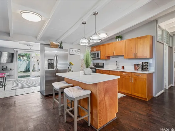 87-190 Maaloa St, Waianae, HI 96792