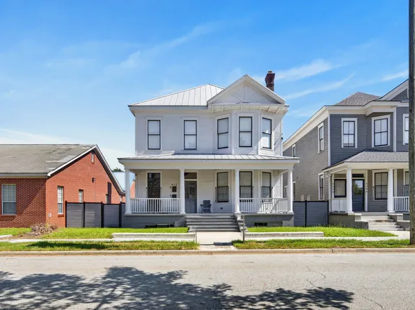 412 W 41st St #B, Savannah, GA 31401