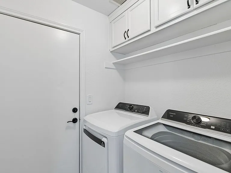 8109 Wharf St — Photo 23