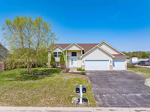 2112 Blake Ave Photo 1