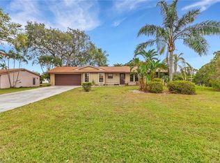 4941 Molokai Dr #17, Naples, FL 34112