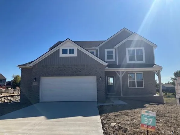 1904 Maggie Ln, Ypsilanti, MI 48198