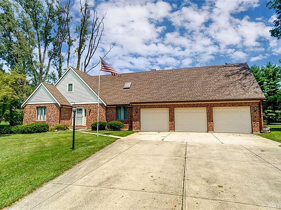 2nd image of 624 Aberfelda Dr
