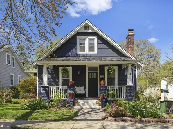 3202 Taylor St, Mount Rainier, MD 20712