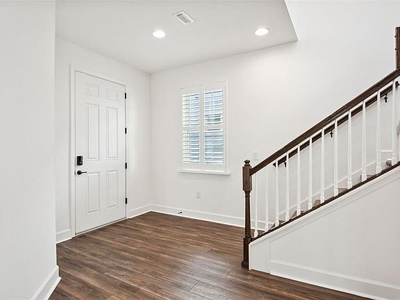 4th image of 5639 Del Coronado Dr