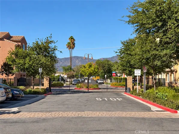 726 Banyan Way, Pomona, CA 91767