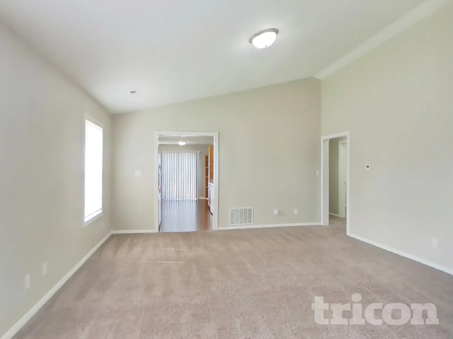 5103 Sandy Forge Drive Indianapolis IN — Photo 3