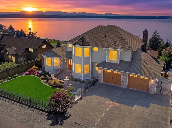 329 Burke Drive, Camano Island, WA 98282