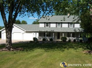 1599 Talus Cir, De Pere, WI 54115