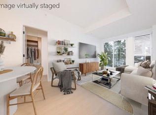 422 E 3rd St #310, North Vancouver, BC