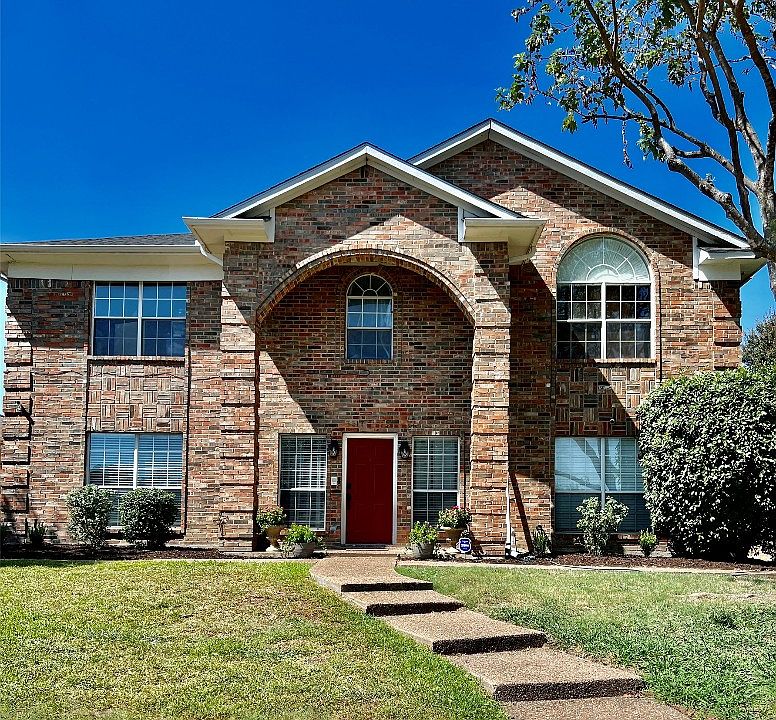 1st image of 3217 Riverview Dr