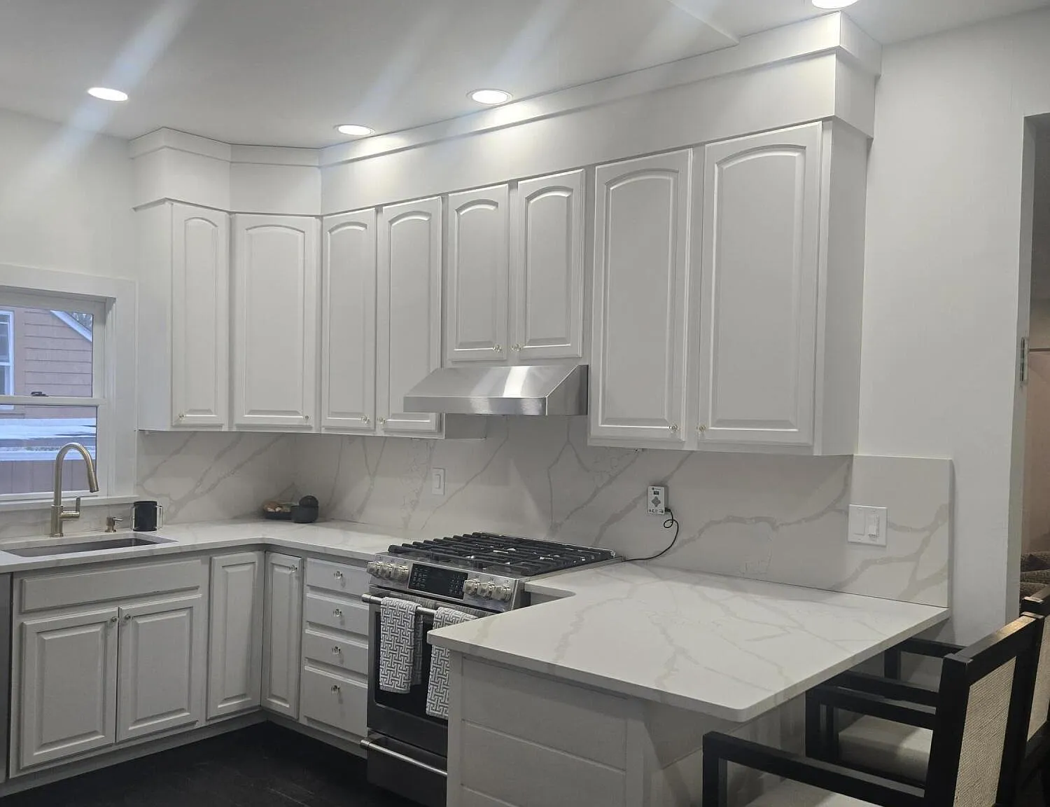 3 bed, 1282 sqft, $4,400 — Photo 4