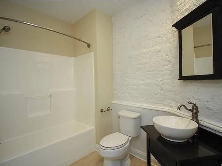 Main bathroom