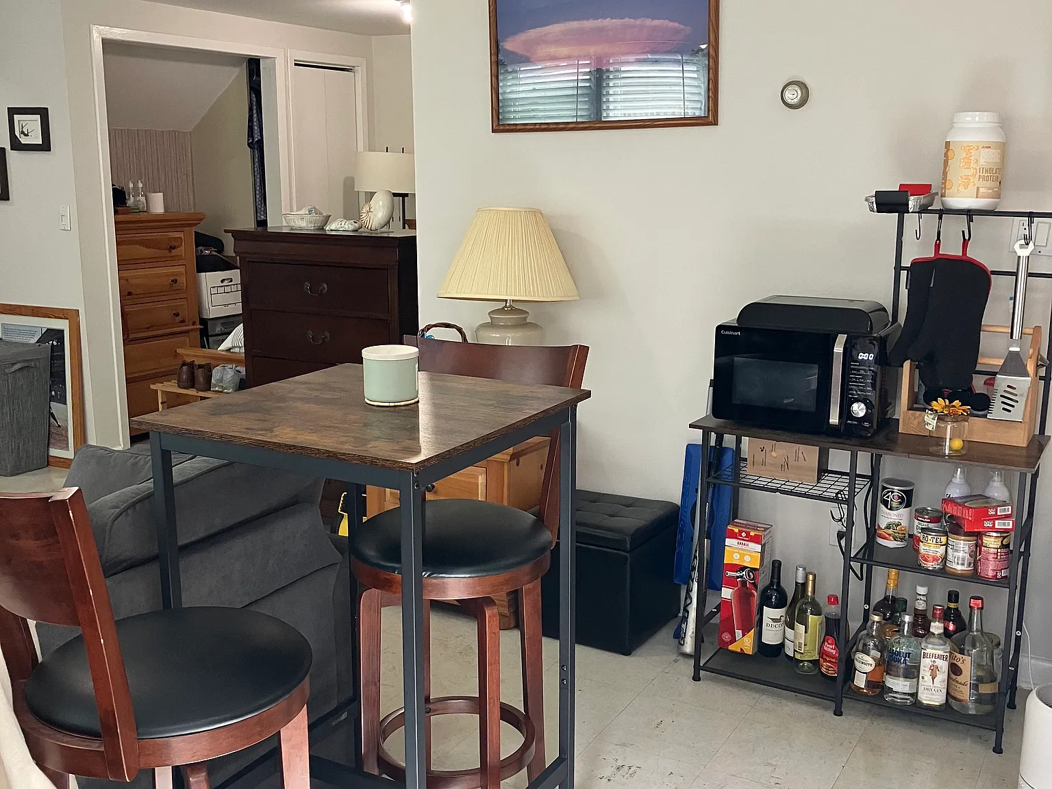 Studio, $2,100 — Photo 2