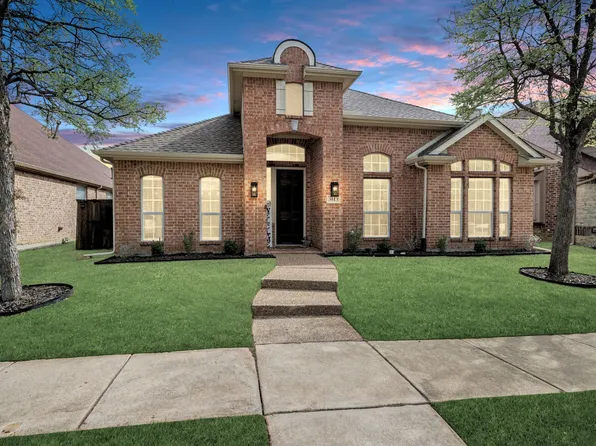3613 Lincoln Dr, Frisco, TX 75034