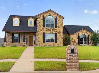 1626 Hawthorne St, Cleburne, TX 76033