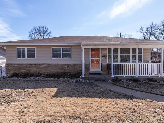 2nd image of 7824 Decatur Dr