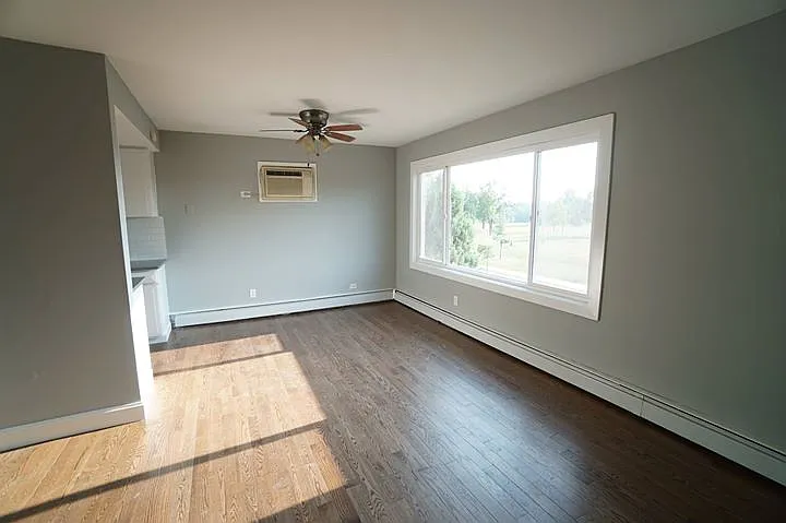 2625 Park Ave — Photo 5