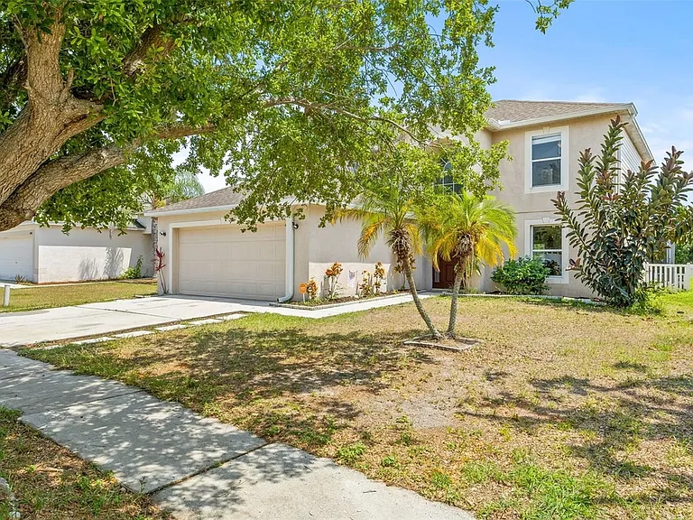 6322 Gondola Dr — Photo 2