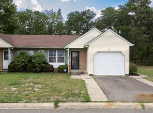 8B Spring St, Manchester Township, NJ 08759