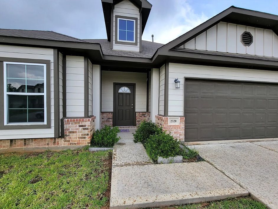 2nd image of 2320 Cedar Place Dr