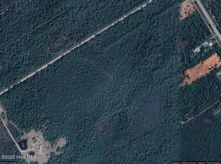 18 Bett Ln, Southport, NC 28461