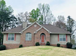 6439 Willow Ridge Cir, Gardendale, AL 35071