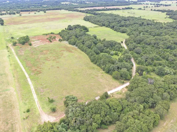 287 McClain Ln, Sunset, TX 76270