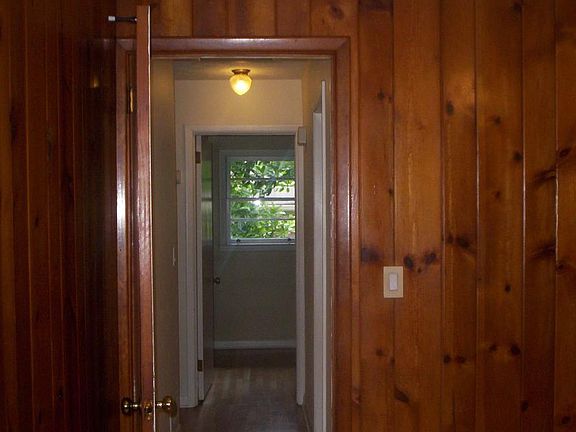 Hallway to upstairs bedrooms