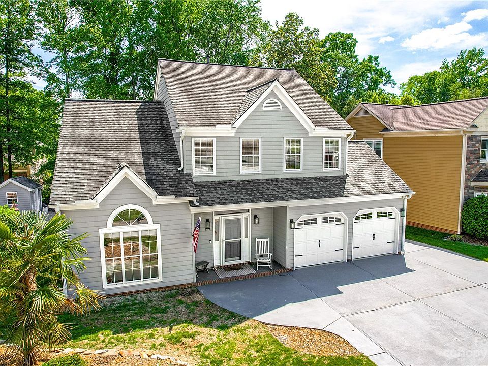 1st image of 129 Ashford Hollow Ln