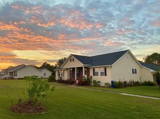 31 Craigs Ln, Tifton, GA 31794