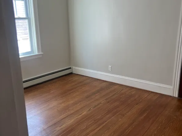 157 Chapin Ave, Providence, RI