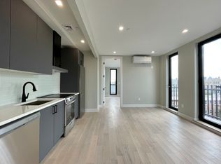 505 Grand St APT 6A, Brooklyn, NY 11211