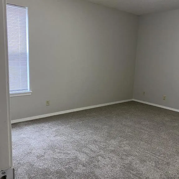 2103 S Missouri Pl — Photo 15