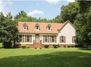 100 Lenox Dr, Columbia, TN 38401