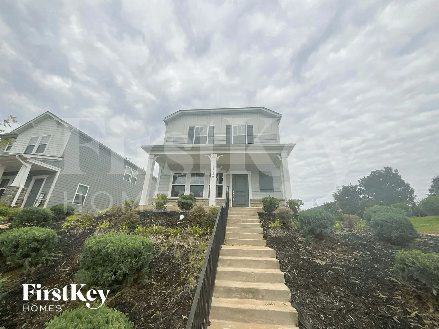 3 bed, 2.5 bath, 1970 sqft, $2,575 — Photo 1
