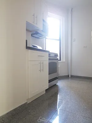 Rented by City Connections Realty | media 11