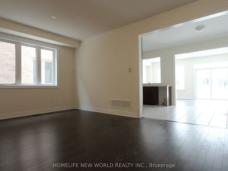 378 Kirkham Dr — Photo 5