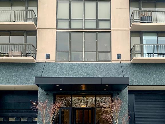 2nd image of 2314 N Lincoln Park W APT 5S