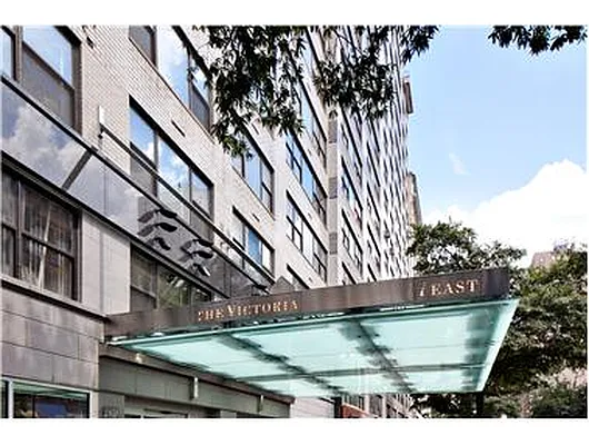 Sold by Douglas Elliman | media 20