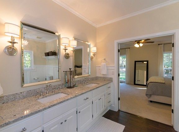 5th image of 1054 Rocky Shoals Dr