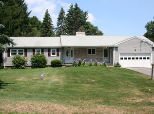 32 Meadowbrook Rd, Westwood, MA 02090