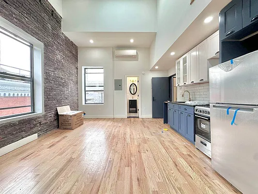 Rented by Doorway NYC, LLC | media 16