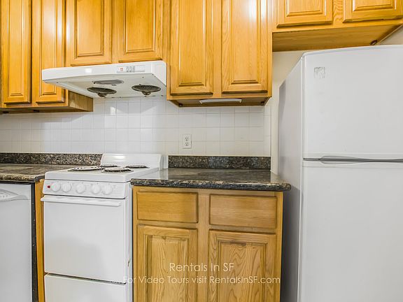 4th image of 1750 Broadway APT 4