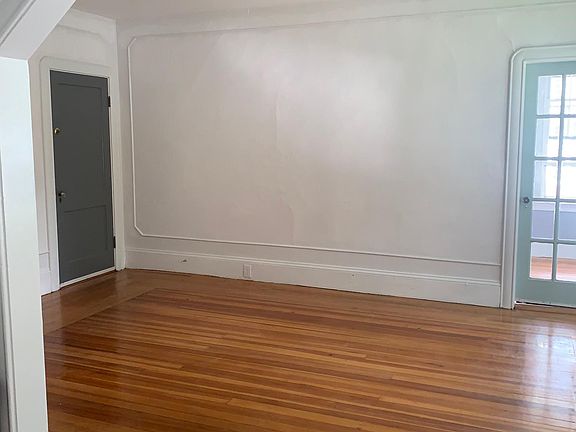 5th image of 43 Burlington St