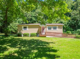 12 Stone Hedge Rd, Westbrook, CT 06498